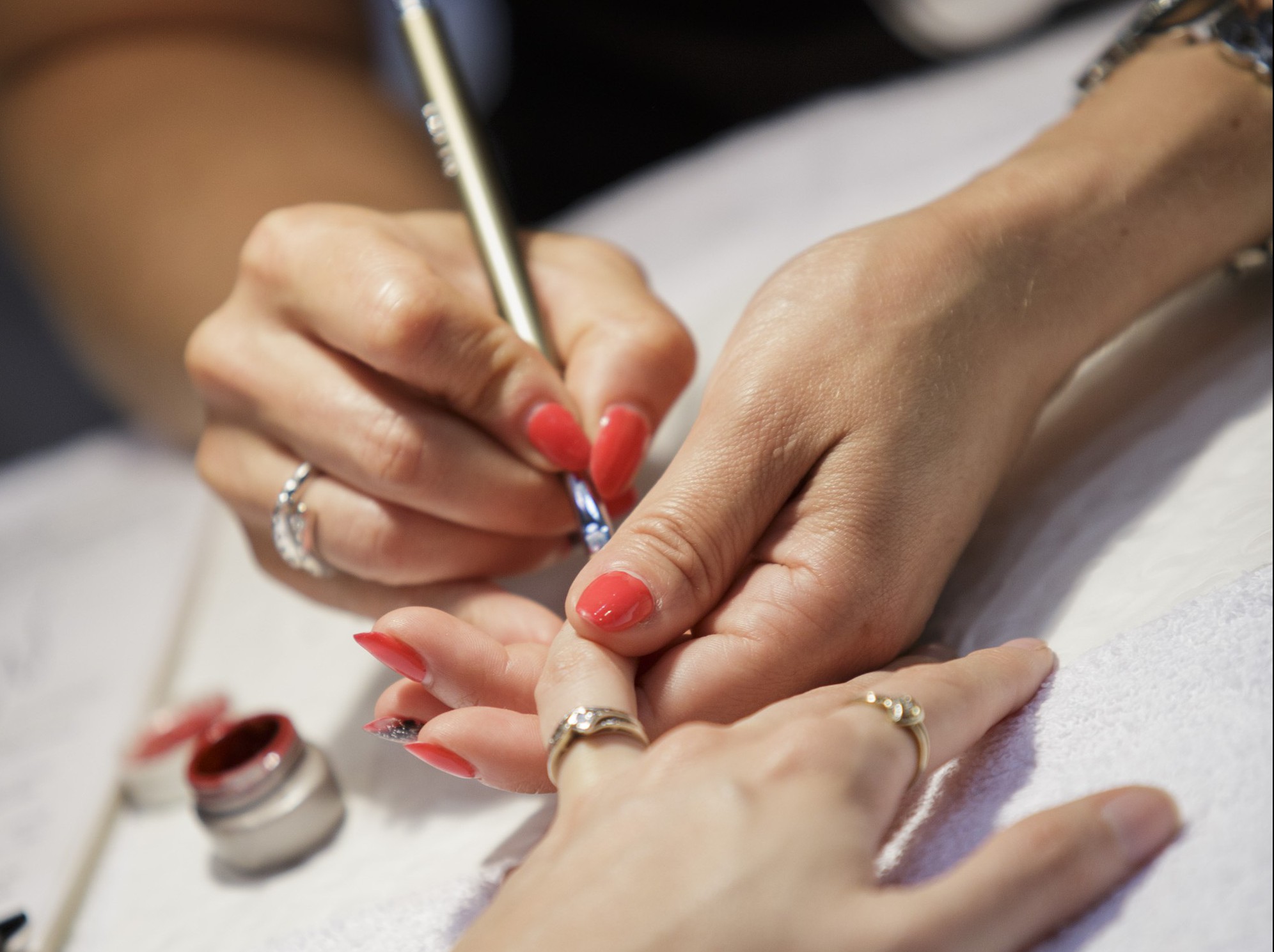 NEW! Makeup & nail competitions at Salon Melbourne. Professional Beauty